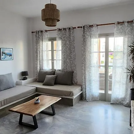 Casa Kairis Premium Apartment Kamari (Santorini)